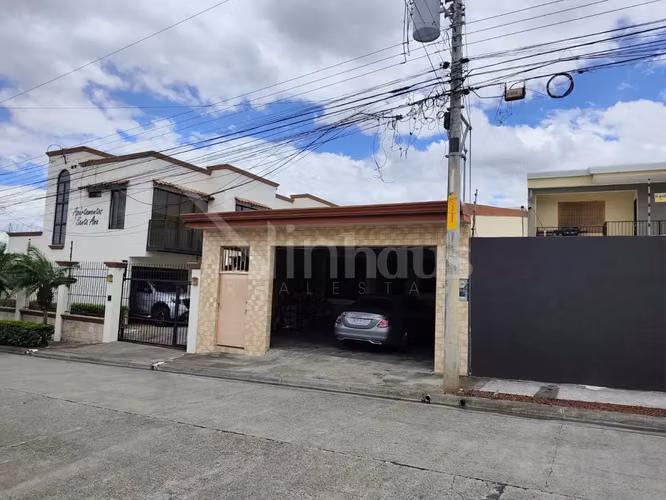 Confortable casa en venta en Desamparados de Alajuela AP