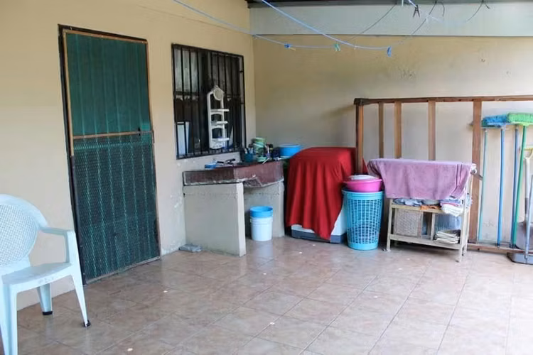 CASA DE DOS PLANTAS - Imagen 11
