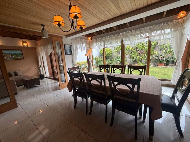 SE VENDE CASA EN MORAVIA - Imagen 3