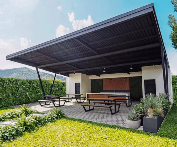 Alquiler de apartamento nuevo con patio - Imagen 7