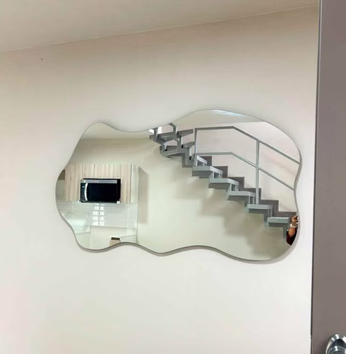 Alquiler de apartamento nuevo con patio - Imagen 2