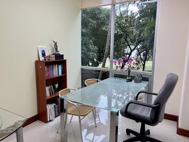 Office for Rent at Oficentro Prisma – Escazú