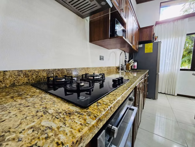 CASA EN VENTA, ALAJUELA, GRECIA, CONDOMINIO - Imagen 3