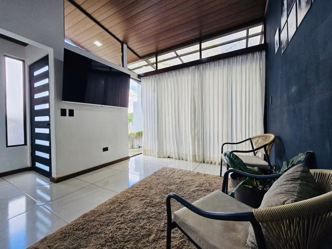 CASA EN VENTA, ALAJUELA, GRECIA, CONDOMINIO - Imagen 5
