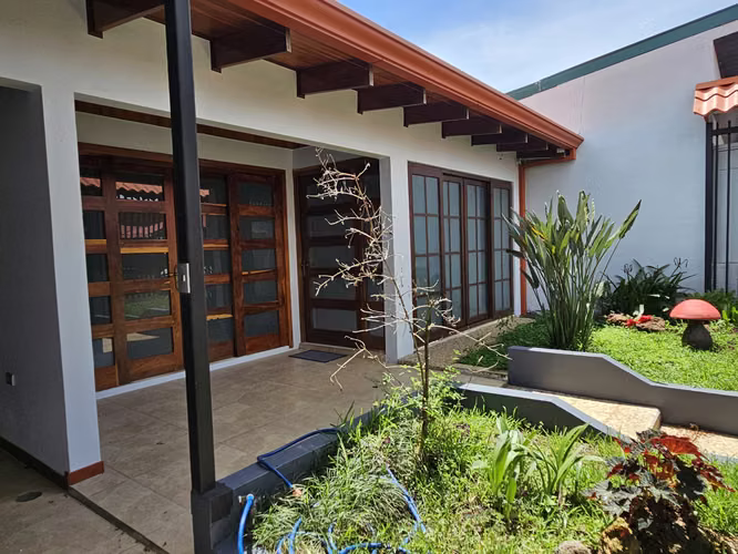 House for Rent – Las Tres Marías #1, San Ramón, Alajuela