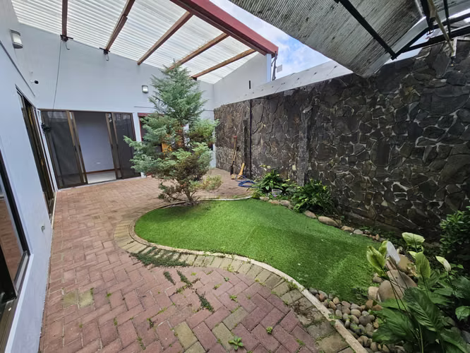 Casa en alquiler – Urbanización Las Tres Marías #1, San Ramón - Imagen 11