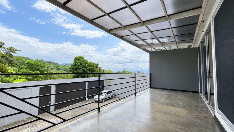 Escazú en alquiler | 2 Hab + 2 Baños + 2 Parqueos | $1.500