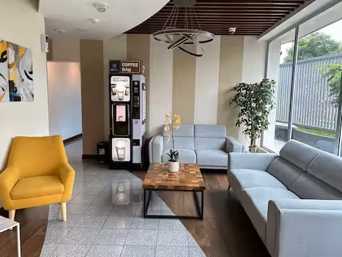 Apartamento amueblado 2 hab y 2 baños en Los Yoses, San Pedro - Imagen 12