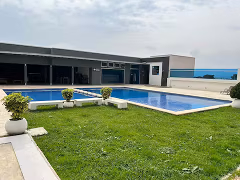 Aptartamento amueblado 2 hab en Los Yoses, San Pedro – vista panorámica - Imagen 10
