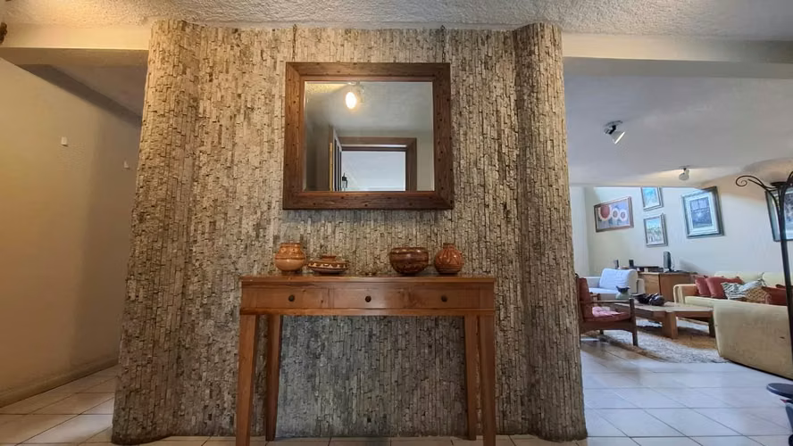 Venta de casa en Curridabat, San José 18300 - Imagen 2