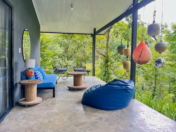 3 Casas en Santa Teresa, Costa Rica, 8.000 m², a minutos de Playa Carmen y Propiedad con Ingresos