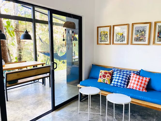 3 Casas en Santa Teresa, Costa Rica, 8.000 m², a minutos de Playa Carmen y Propiedad con Ingresos