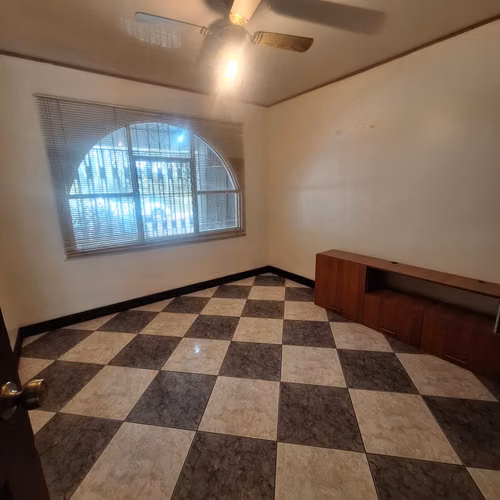 Alquiler de casa en Geroma, Favorita Norte - frente a parque RH - Imagen 14
