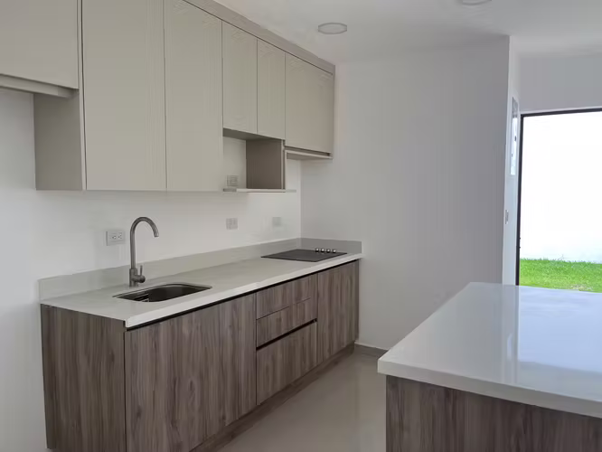VENTA CASA DOS NIVELES CONDOMINIO AQUA | BELÉN - Imagen 3