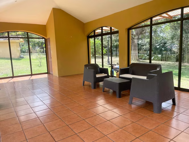 Venta de lote exclusivo en condominio colonial - Imagen 13