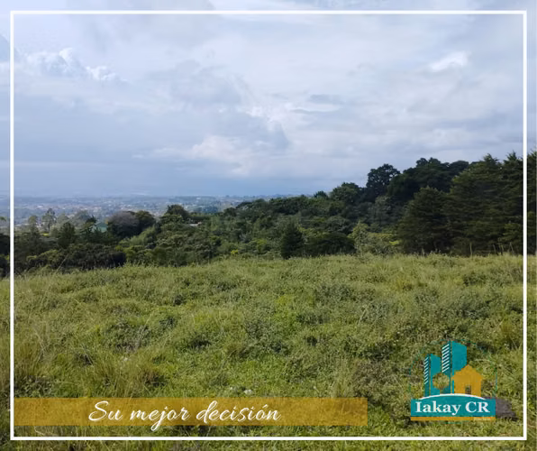 VENTA AMPLIA FINCA SAN ISIDRO - Imagen 4