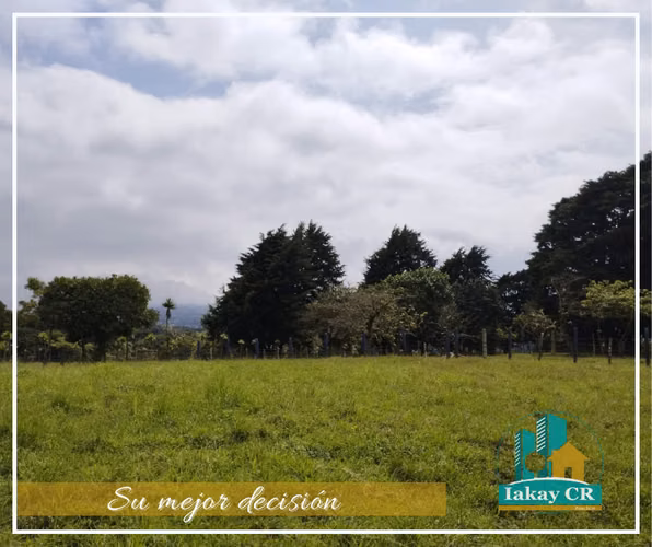 VENTA AMPLIA FINCA SAN ISIDRO - Imagen 6