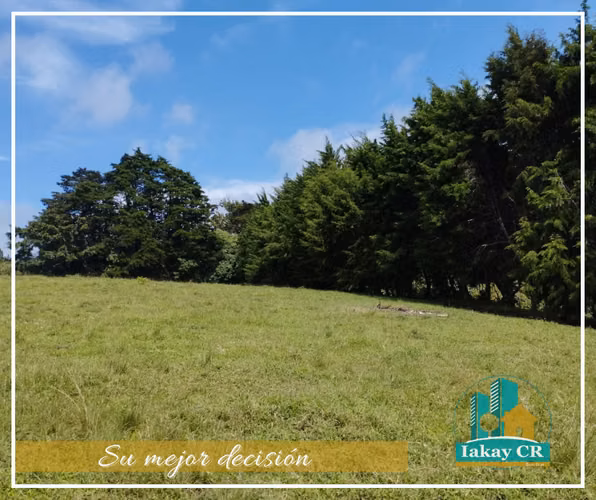 VENTA AMPLIA FINCA SAN ISIDRO - Imagen 2