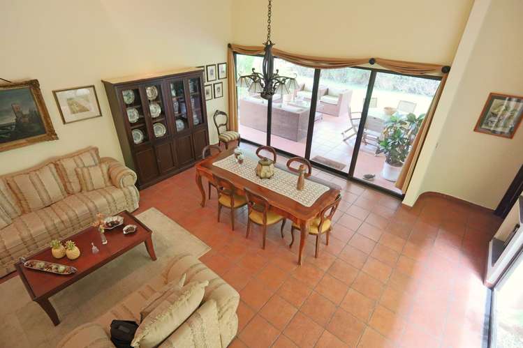 Venta Casa en Condominio Exclusivo en Santa Ana - Imagen 5