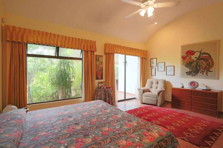 Venta Casa en Condominio Exclusivo en Santa Ana - Imagen 12