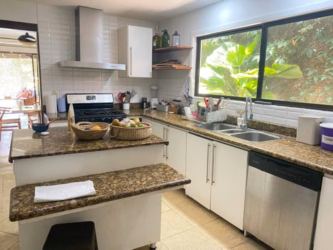 Espectacular Vista en Escazú - Casa para Venta o alquiler - Imagen 10