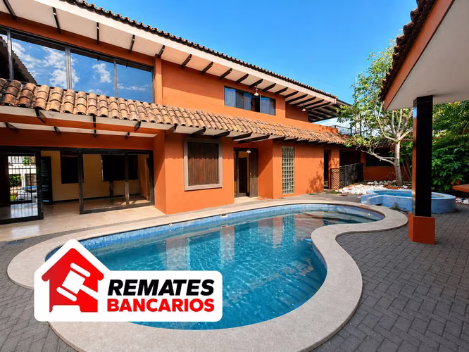 Venta de casa, Bosques de Doña Rosa con piscina propia, Belén, Heredia - Imagen 9