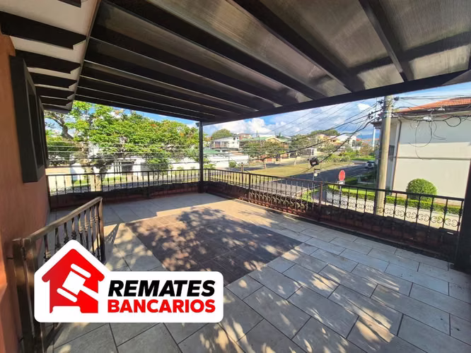 Venta de casa, Bosques de Doña Rosa con piscina propia, Belén, Heredia - Imagen 18