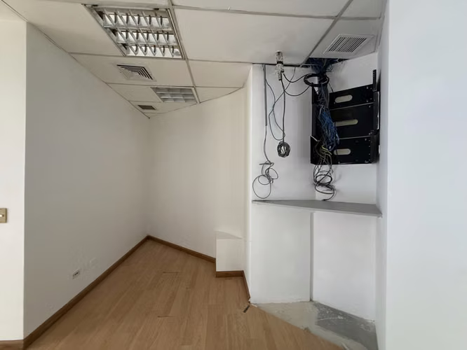 Alquiler de local comercial en Escazú - Imagen 7