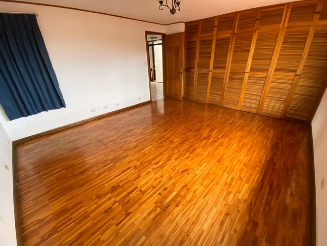 Casa Grande con Uso de Suelo Mixto - Imagen 17