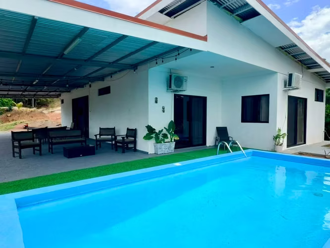 HOUSE FOR SALE IN TAMARINDO
