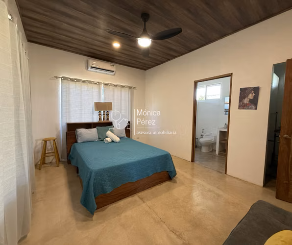 CASA DE PLAYA CON PISCINA EN VENTA