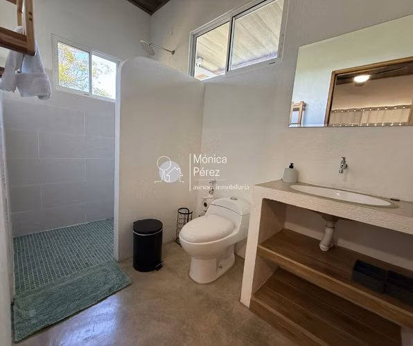 CASA DE PLAYA CON PISCINA EN VENTA
