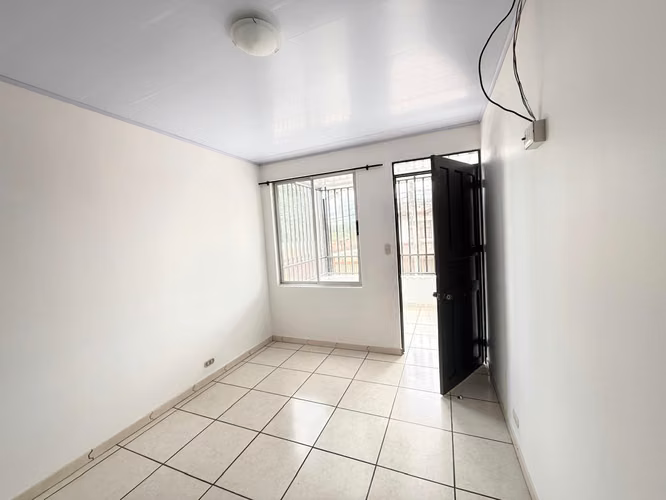 CASA EN ALQUILER EN ROHRMOSER | 4 HABITACIONES | P654 - Imagen 3