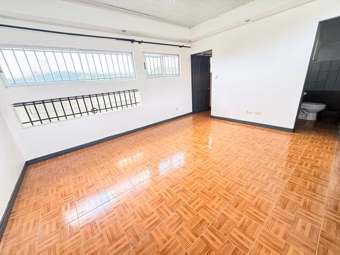 CASA EN ALQUILER EN ROHRMOSER | 4 HABITACIONES | P654 - Imagen 10