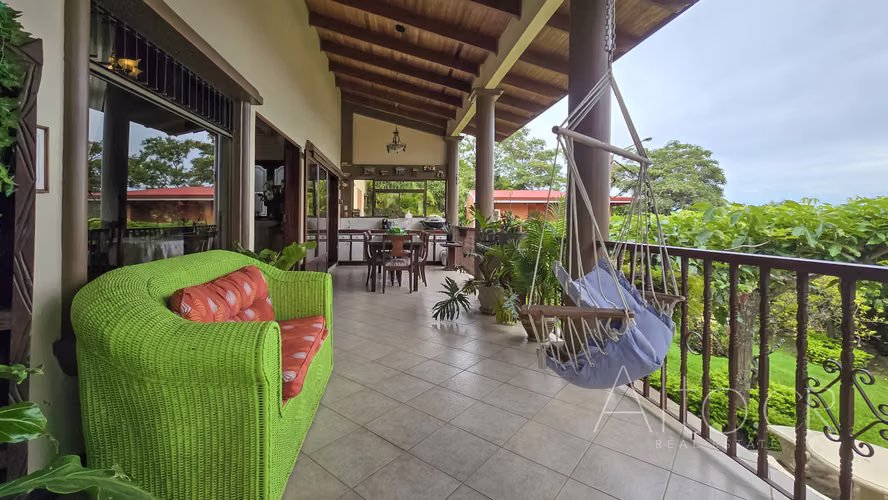 OPORTUNIDAD CASA FAMILIAR EN ALTO DE LAS PALOMAS ADICIONAL APTO - Imagen 10