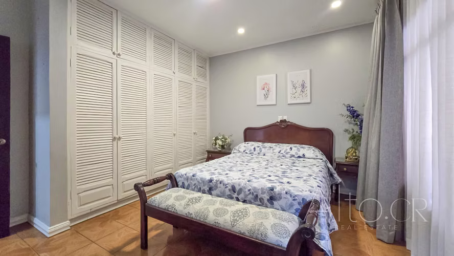 OPORTUNIDAD CASA FAMILIAR EN ALTO DE LAS PALOMAS ADICIONAL APTO - Imagen 17