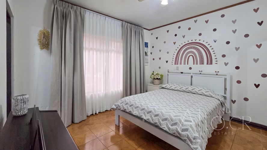 OPORTUNIDAD CASA FAMILIAR EN ALTO DE LAS PALOMAS ADICIONAL APTO - Imagen 15