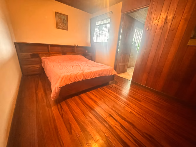 Venta de propiedad con uso de suelo mixto, sobre calle principal Sabanilla 43463 - Imagen 13