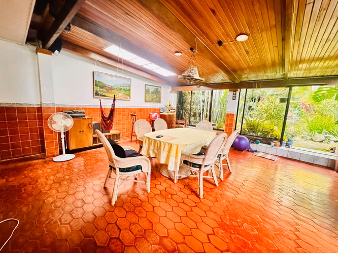 Venta de propiedad con uso de suelo mixto, sobre calle principal Sabanilla 43463 - Imagen 6