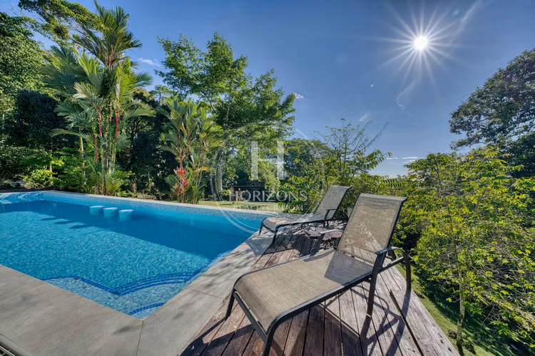 Casa en Escaleras Bahía Ballena Dominicalito Piscina Infinita NJA1376JB-ES