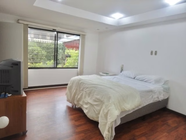 Rohrmoser Se Alquila Hermosa casa de 1 planta Lindo Jardín - Imagen 14
