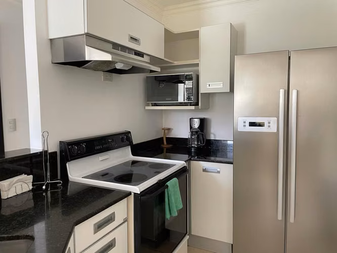 Venta Apartamento 1 Habitación en Avalon Country Club, Santa Ana Río Oro $145.000 - Imagen 3