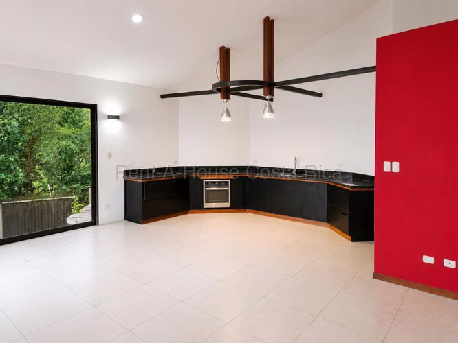 Casa de Exclusiva en Venta en Altos de Carrizal, Escazú – Exclusividad y Vista Panorámica - Imagen 10