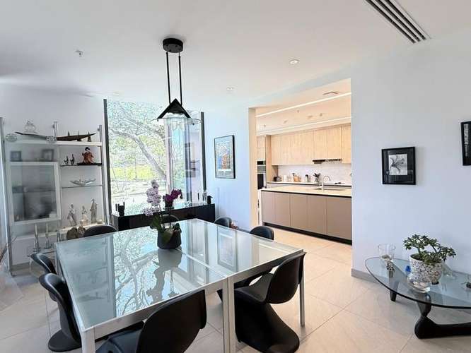 Condominio Luminoso en Avenida Escazú con Gran Balcón y Vista al Parque – Oportunidad Única, Precio para Vender ID27099 - Imagen 5