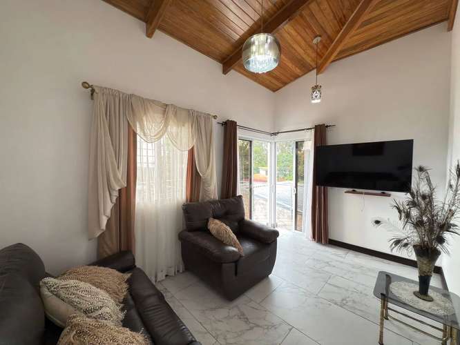 Casa de Lujo en Santo Domingo de Heredia - Imagen 4