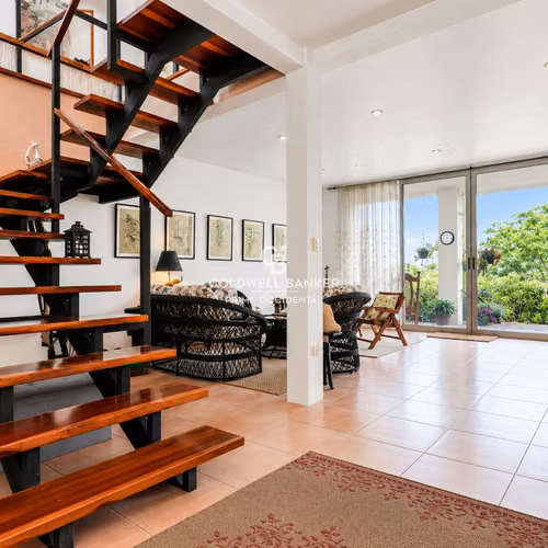 Casi Perfecto | Casa de Montaña en Venta en Grecia, Costa Rica con Vistas Panorámicas y Potencial de Inversión - Imagen 4