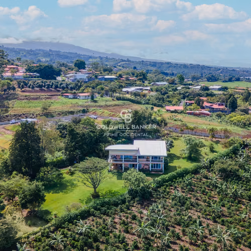 Casi Perfecto | Casa de Montaña en Venta en Grecia, Costa Rica con Vistas Panorámicas y Potencial de Inversión - Imagen 9