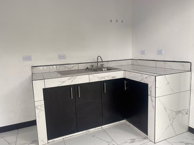 Venta de casa con 2 Apartamentos e Ingreso Mensual. - Imagen 15