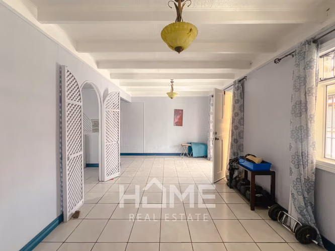 Casa en alquiler en Coronado cerca del Banco Nacional - Imagen 8