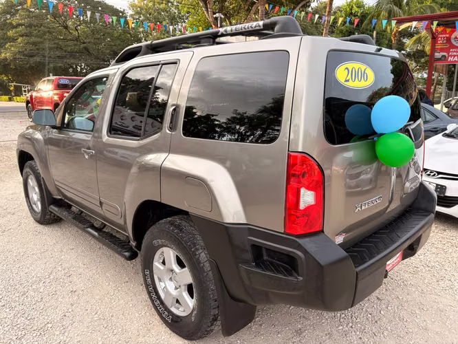 NISSAN XTERRA-2006-AUTOMATICO-4X4-6.875.000